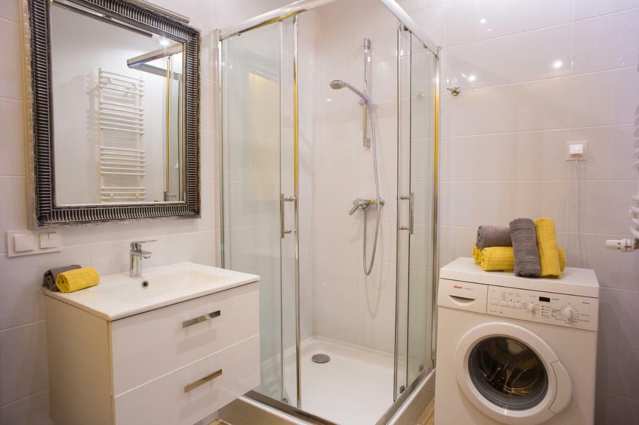 Atrium Apartment Z Garazem Stary Toruń エクステリア 写真