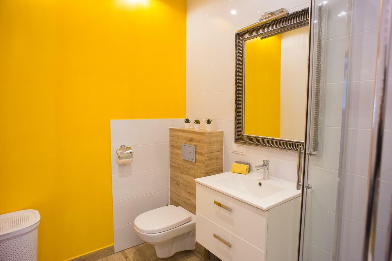 Atrium Apartment Z Garazem Stary Toruń エクステリア 写真
